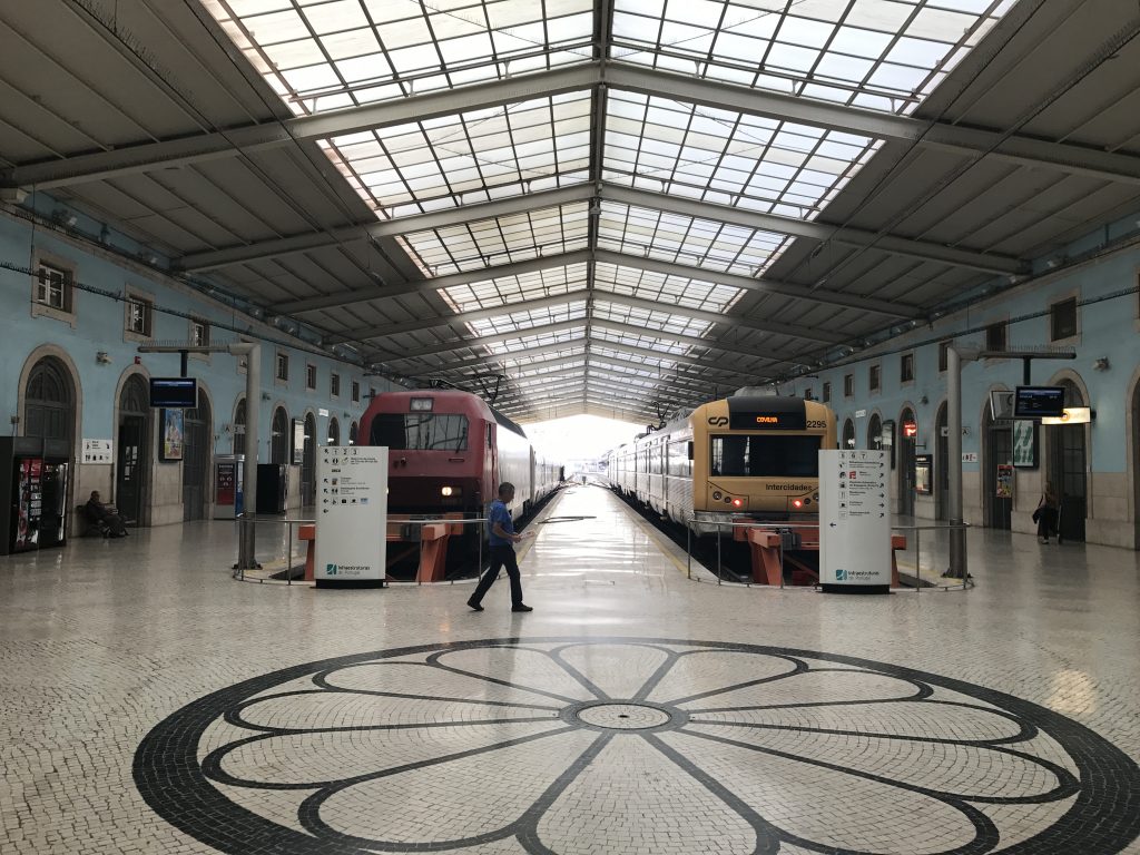 Herzlich Willkommen in Lissabon-Santa Apolonia!
